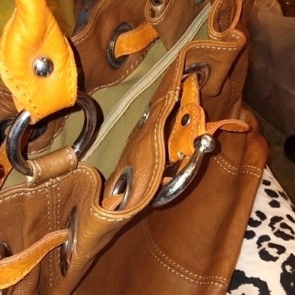 Iam selling a tote bag - Picture 8 of 8